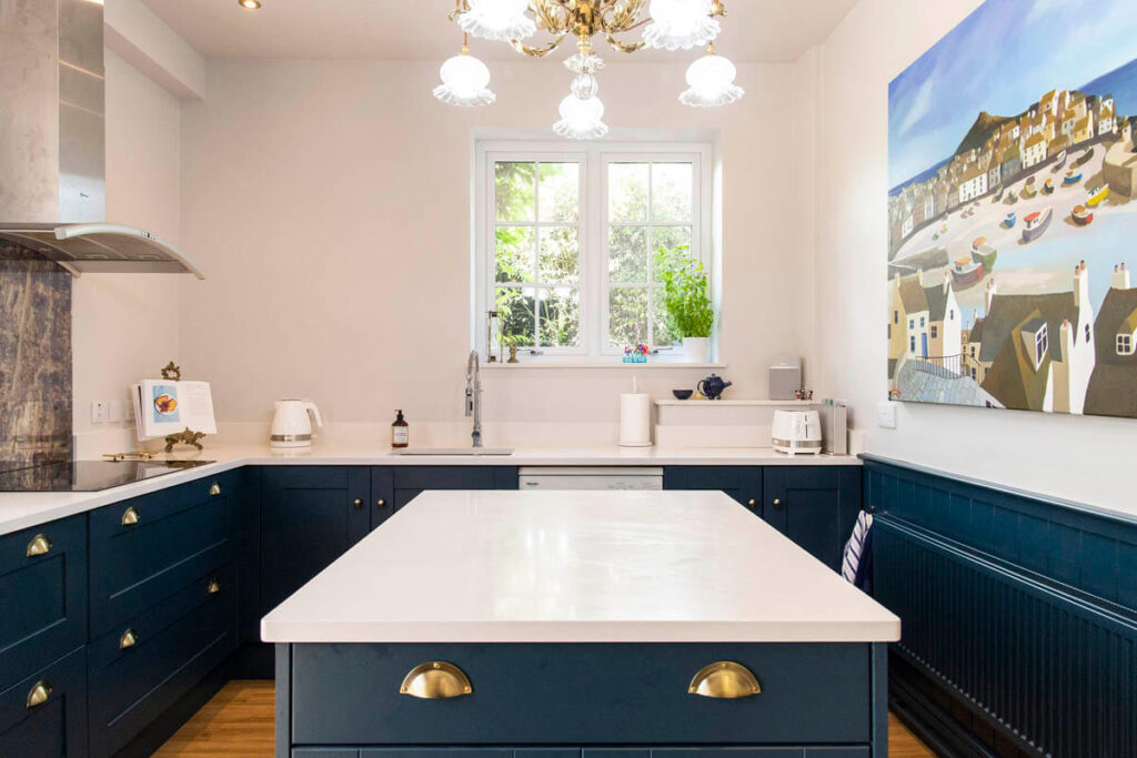 Gold And Navy Blue Kitchen Design Ideas