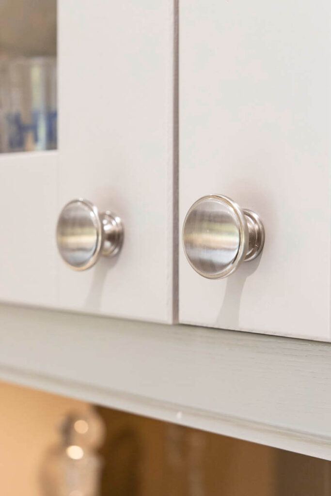 The stainless-steel Henrietta cup and knob handles